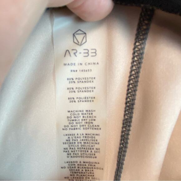 AR-33 Alpha High Rise Waist Ombré Leggings 7/8 Purple Women's Small - Picture 6 of 8